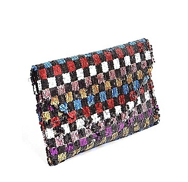 STYLISH HIGHLIGHT SEQUIN CLUTCH