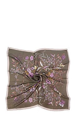 SQUARE WHIMSICAL PRINT SILKY SCARF