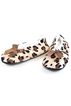 Pack of (12 PAIRS) LEOPARD INDOOR SLIPPERS