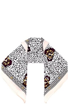 Chic Pattern Bandana