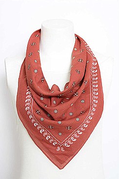 PAISLEY BANDANA FACEMASK