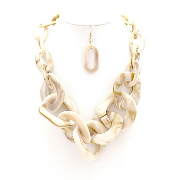 PLASTIC & ACRYLIC LINKED CHAIN NECKLACE SET