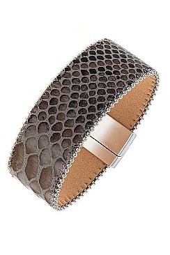 WIDE SNAKE PATTERN BRACELET