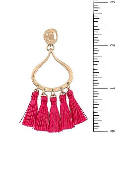 DANGLING TASSEL EARRING