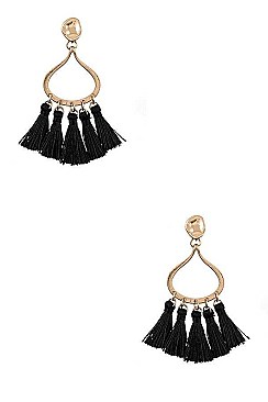 DANGLING TASSEL EARRING