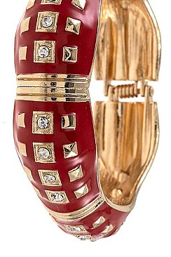 METAL ACCENT SQUARE BANGLE BRACELET