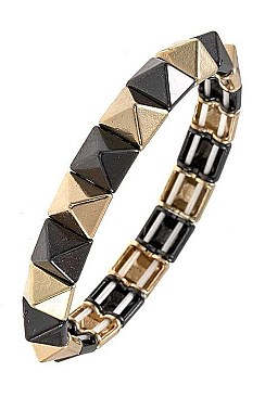 LINK PYRAMID SHAPED BRACELET