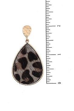 ANIMAL PRINT TEARDROP DANGLE EARRING