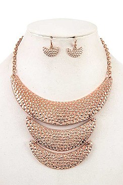 THREE LAYER HAMMERED LINK NECKLACE SET