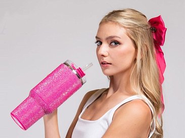 Luxury Hand Made Rhinestone Tumbler With Straw