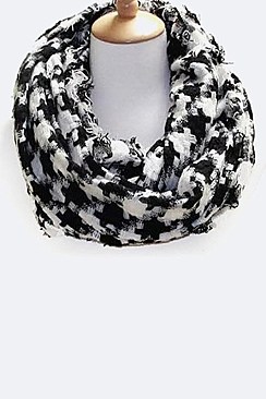 Houndstooth Print Infinity Scarf LA-LOF032