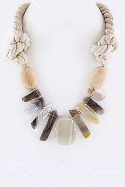 PEBBLE & WOOD SELF-KNOT ROPE NECKLACE