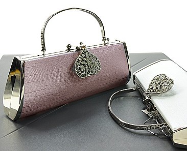 RHINESTONE HEART DESIGN CLASP EVENING BAG