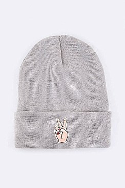 Chic Victory Sign Language Patch Iconic Beanie LA-MKH3515Q