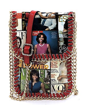 OBAMA MAGAZINE PRINT Metal Chain Cross Body Bag