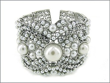 OB02228 RDPRL  Wire Cuff with Pearl
