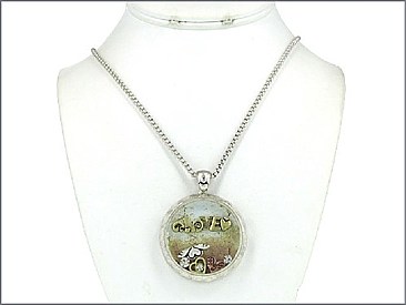 ON01083T Love Circle Pendant Necklace