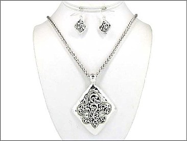 OS02350STT Designer Textured Fleur De Lis necklace with earrings