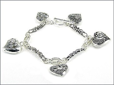 B6900L ATS Heart Danggling Casting Bracelet