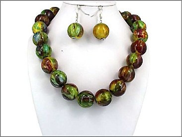 OS02946RDGRN TIE DYE BEAD 18' SET NECKLACE (Green Theme)