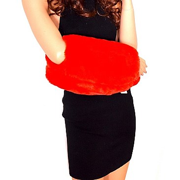 CONVERTIBLE FAUX-FUR ARM WARMER FANNY PACK
