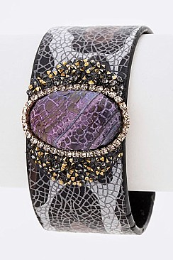 Center Stone Leather Cuff LA-JCB1130